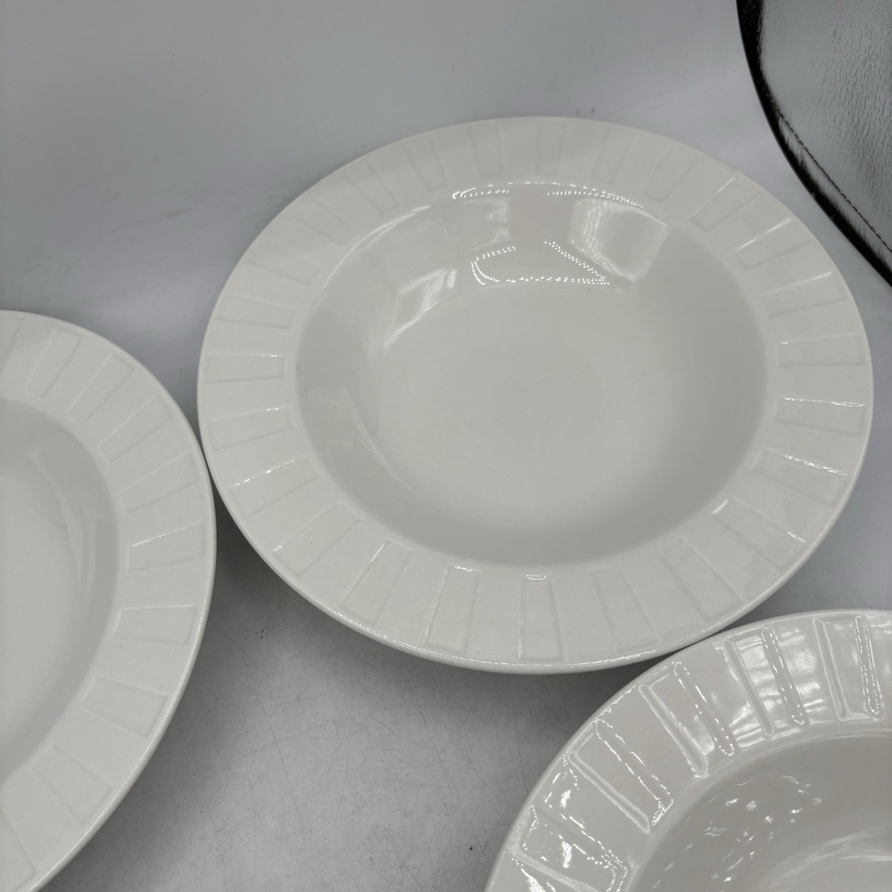 Oneida Symphony Bowls Wide Rimmed Soup Salad White 9"‎ Stoneware Lot Set of 4 - Picture 8 of 13